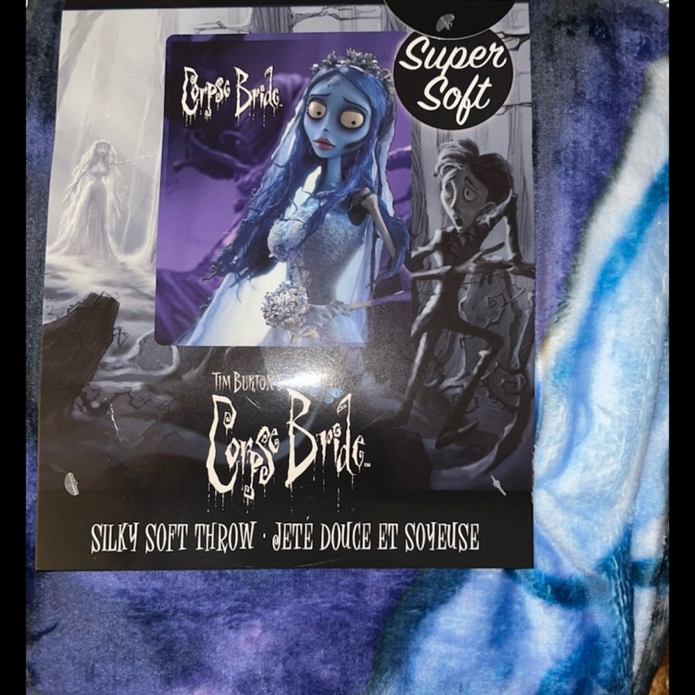 Corpse Bride 46” x 60” Super Soft Throw